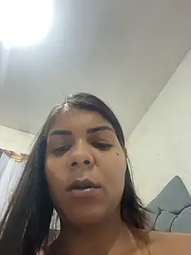 Indiazinhax online show from April 5, 2026, 1:03 am