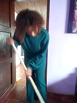 Snapshot of Camille_rose_ chatting on October 6, 2025, 3:09 pm Camille rose online show from October 6, 2025, 3:09 pm