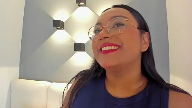 ellamontoya online show from October 11, 2025, 12:15 pm