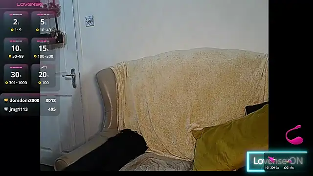 Snapshot of Angelamariexox chatting on January 5, 2026, 8:01 pm Angelamariexox online show from January 5, 2026, 8:01 pm