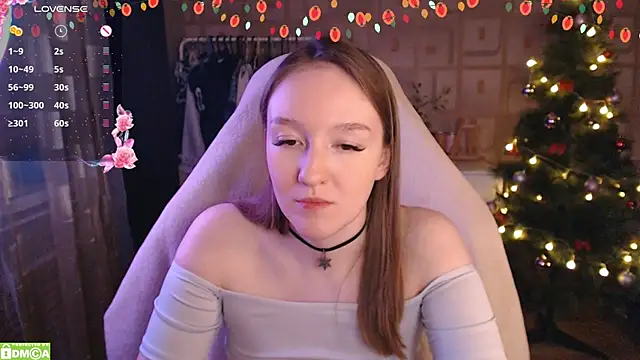 MoonlishSiren online show from December 26, 2024, 9:37 pm