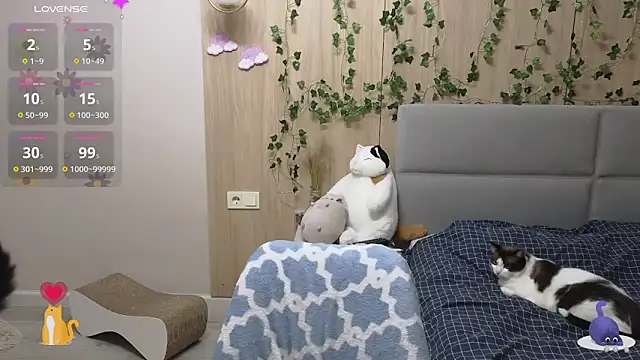 HermioneHHH online show from February 26, 2025, 6:54 pm