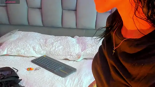 MelodyBliss online show from February 24, 2026, 9:57 pm