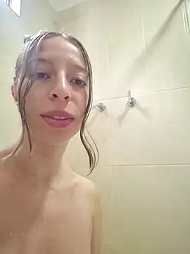 Snapshot of gabi_bunny chatting on May 30, 2026, 4:15 pm gabi bunny online show from May 30, 2026, 4:15 pm