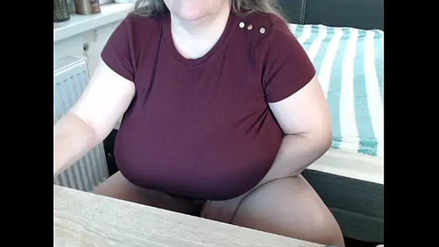 Sweetboobs online show from January 17, 2026, 10:42 am