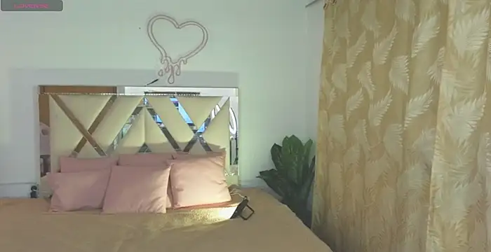 Snapshot of meggan_tay chatting on January 30, 2025, 7:07 am meggan tay online show from January 30, 2025, 7:07 am