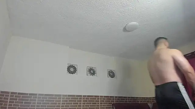 ApholoVV online show from October 19, 2025, 9:26 pm