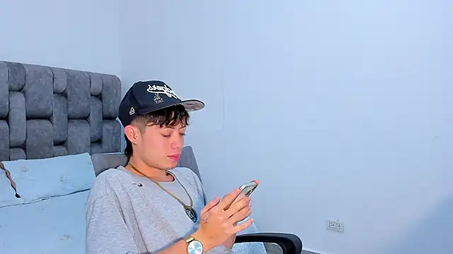 MarcusCollinss  online show from December 5, 2024, 12:11 pm