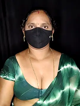 vintage-vibs online show from February 3, 2026, 6:24 pm