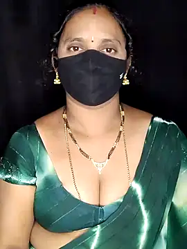 vintage-vibs online show from February 10, 2026, 6:45 pm