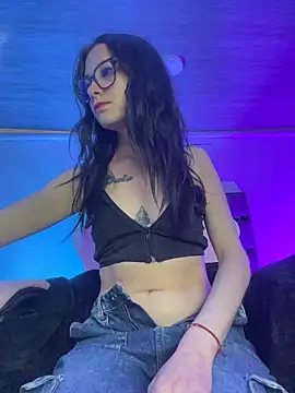 Isabella 21x online show from March 10, 2026, 1:16 pm