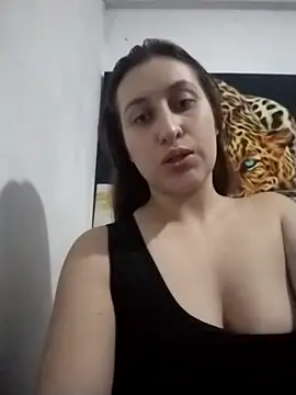 dulccemaria24 online show from October 11, 2025, 1:05 am