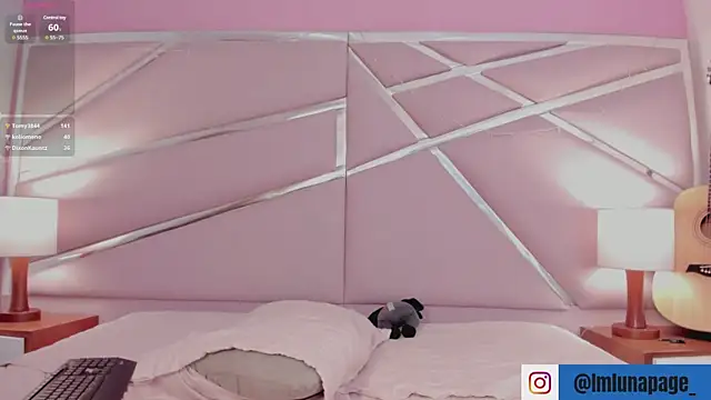 Snapshot of Lunapage chatting on January 21, 2025, 7:17 pm Lunapage online show from January 21, 2025, 7:17 pm