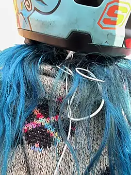 Snapshot of Lunapage chatting on February 13, 2025, 1:05 pm Lunapage online show from February 13, 2025, 1:05 pm