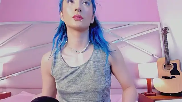 Snapshot of Lunapage chatting on February 28, 2025, 4:10 pm Lunapage online show from February 28, 2025, 4:10 pm