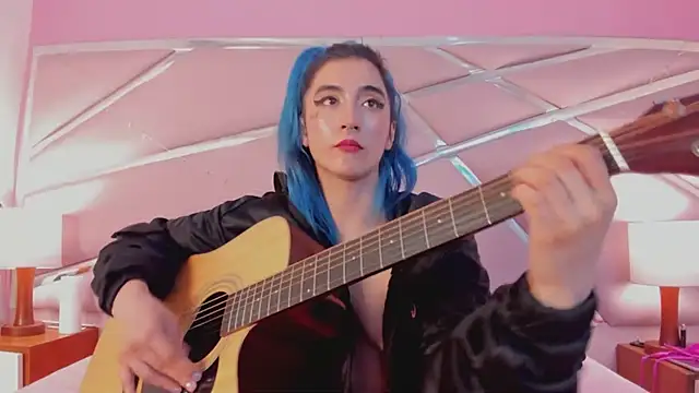 Snapshot of Lunapage chatting on March 4, 2025, 7:11 pm Lunapage online show from March 4, 2025, 7:11 pm