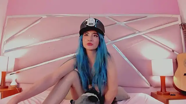 Snapshot of Lunapage chatting on March 12, 2025, 4:13 pm Lunapage online show from March 12, 2025, 4:13 pm