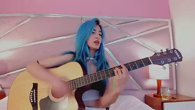 Snapshot of Lunapage chatting on March 17, 2025, 4:11 pm Lunapage online show from March 17, 2025, 4:11 pm