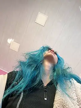 Snapshot of Lunapage chatting on March 20, 2025, 1:04 pm Lunapage online show from March 20, 2025, 1:04 pm