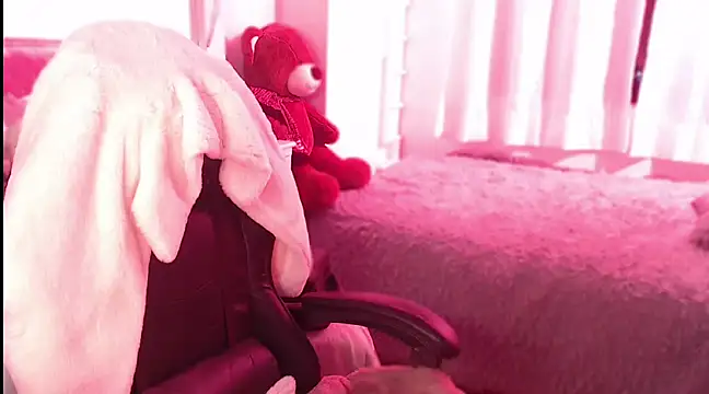 Beamber  online show from March 4, 2025, 4:17 am