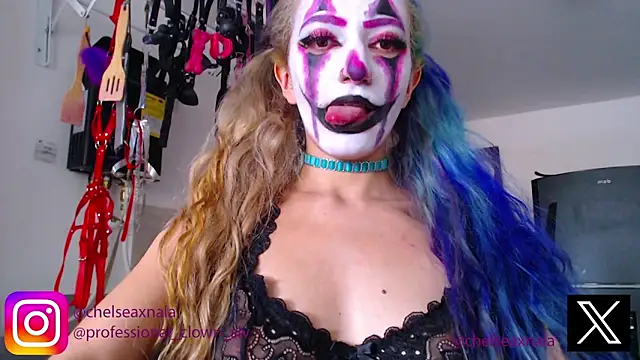 Snapshot of Eloise-brown chatting on September 26, 2025, 6:34 pm Eloise-brown online show from September 26, 2025, 6:34 pm