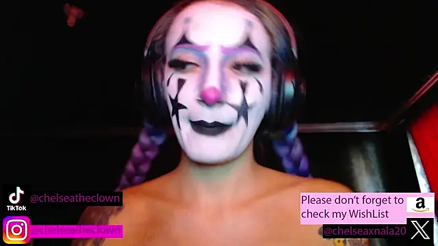 Snapshot of Eloise-brown chatting on January 15, 2026, 3:38 pm Eloise-brown online show from January 15, 2026, 3:38 pm