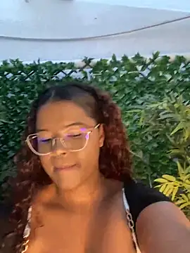 antonella 19x online show from December 4, 2024, 10:41 pm