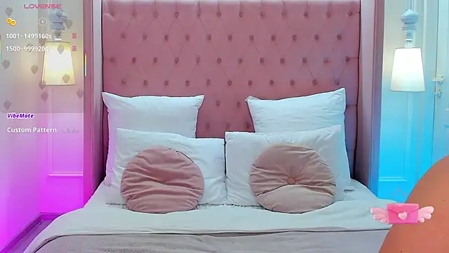 CassieRide online show from April 11, 2026, 5:23 am