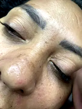 mayemarc online show from October 8, 2025, 7:33 pm