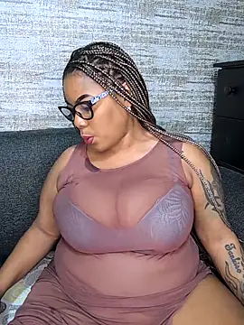 ExclusiveLeexx online show from October 30, 2025, 7:10 am