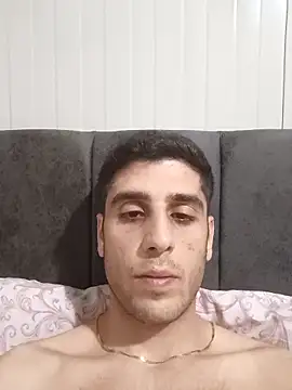 arenn1997 online show from March 29, 2026, 12:21 am