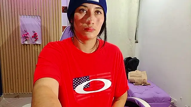 Cataleyalove ADY online show from October 30, 2025, 11:11 am