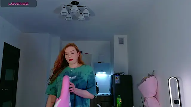 Snapshot of cinnabon_girls chatting on March 23, 2026, 5:17 pm cinnabon girls online show from March 23, 2026, 5:17 pm