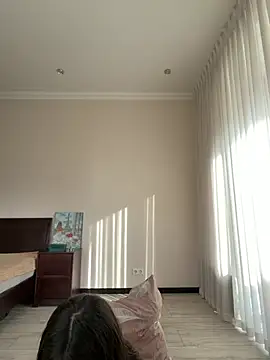 Hott Lolla online show from January 13, 2026, 8:30 am