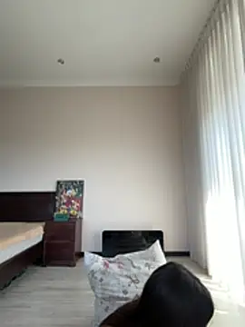 Hott Lolla online show from April 17, 2026, 7:55 am