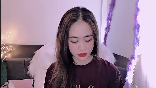 witch-39 online show from February 20, 2025, 2:57 pm