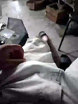 Snapshot of eljefedamino1994 chatting on June 11, 2026, 10:13 am eljefedamino1994 online show from June 11, 2026, 10:13 am
