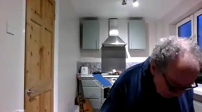 jimmybenido online show from January 27, 2025, 5:15 pm