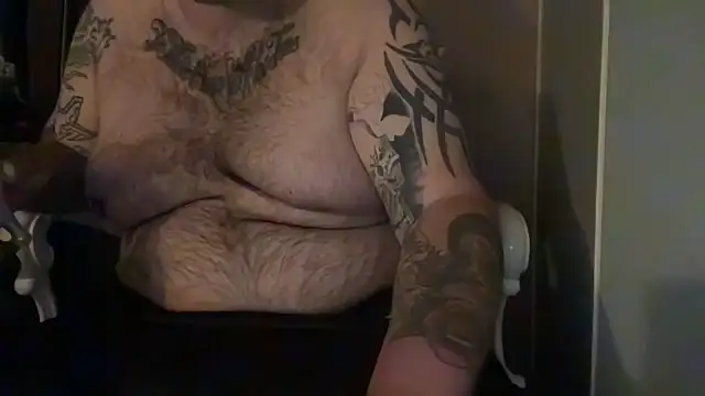 chubbycloudybottom online show from June 23, 2026, 9:07 am