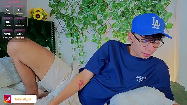 Daviid laidd online show from November 8, 2025, 8:40 pm