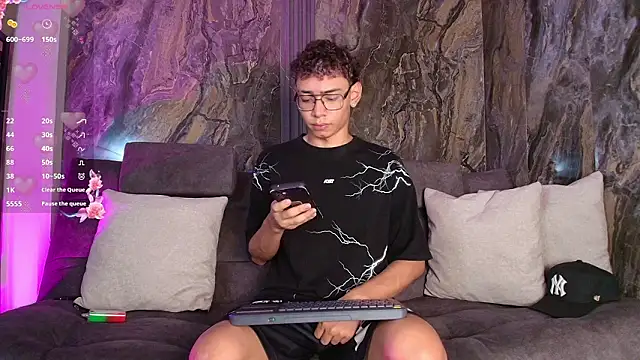 Daviid laidd online show from February 17, 2026, 7:31 pm