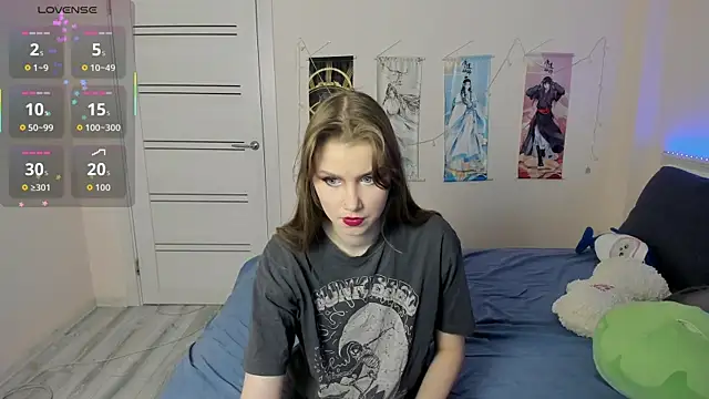 JorRoger online show from October 8, 2025, 2:53 am