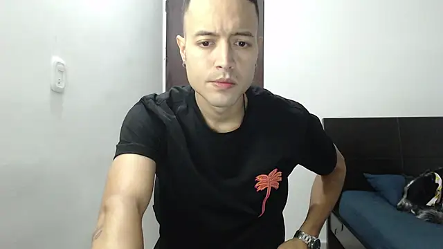 dimitriquiet05 online show from January 6, 2025, 5:08 am