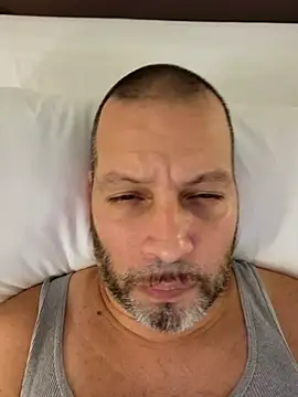 Just2much online show from November 20, 2025, 2:12 am