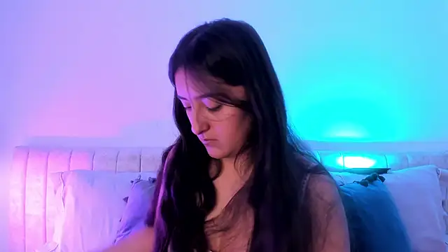 Snapshot of Kathia_Morelli chatting on January 15, 2025, 11:32 am Kathia Morelli online show from January 15, 2025, 11:32 am