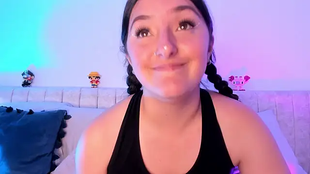 Snapshot of Kathia_Morelli chatting on February 18, 2025, 2:59 pm Kathia Morelli online show from February 18, 2025, 2:59 pm