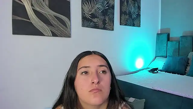 Snapshot of Kathia_Morelli chatting on September 27, 2025, 11:37 am Kathia Morelli online show from September 27, 2025, 11:37 am