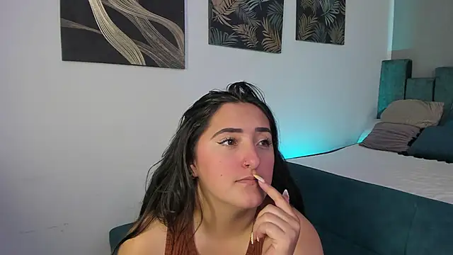 Snapshot of Kathia_Morelli chatting on October 9, 2025, 11:41 am Kathia Morelli online show from October 9, 2025, 11:41 am