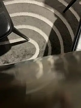 dimitriei online show from October 27, 2025, 6:06 am