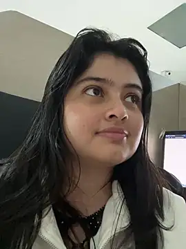 Snapshot of Stephania_18 chatting on January 28, 2025, 12:15 am Stephania 18 online show from January 28, 2025, 12:15 am